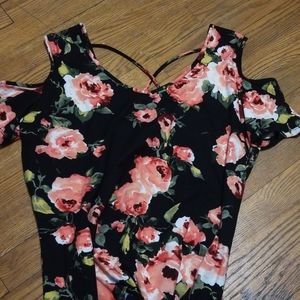 Floral open shoulder blouse